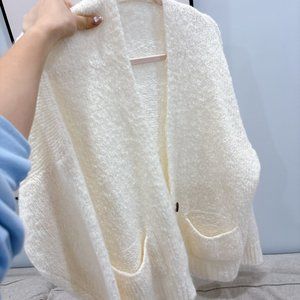 BRAND NEW MOHAIR AND WOOL SWEATER